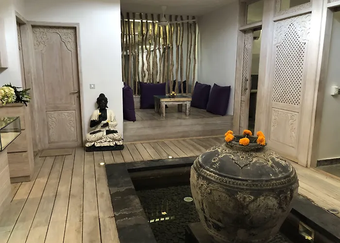 Hotel Indiana Kenanga Boutique & 4*