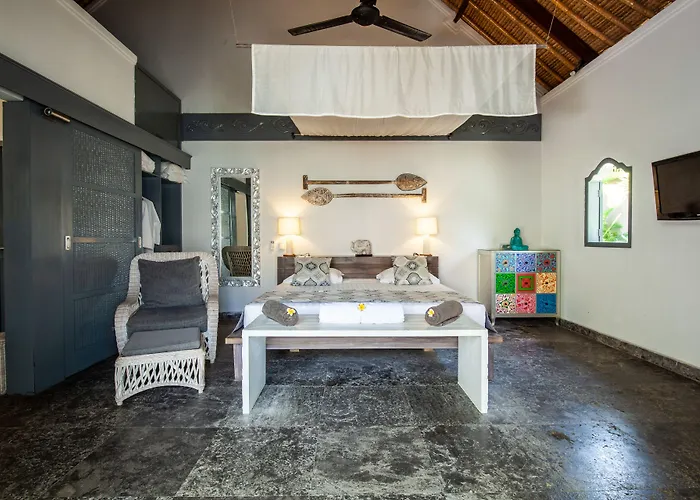 Hotel Indiana Kenanga Boutique & Nusa Lembongan