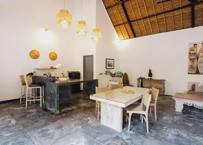 Indiana Kenanga Boutique & Hotel